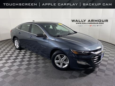Used 2020 Chevrolet Malibu LS FWD image 1