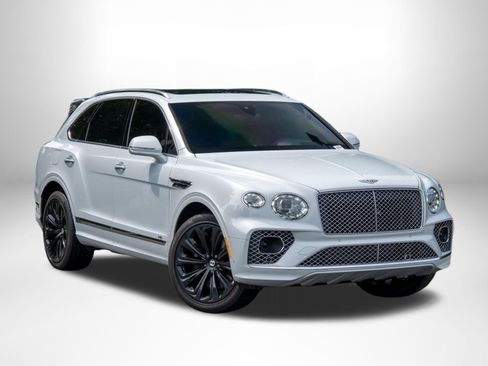 Used 2022 Bentley Bentayga AWD/4WD image 1
