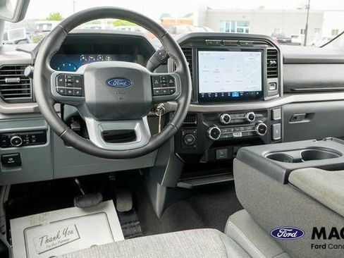 Used 2024 Ford F150 XLT AWD/4WD image 11
