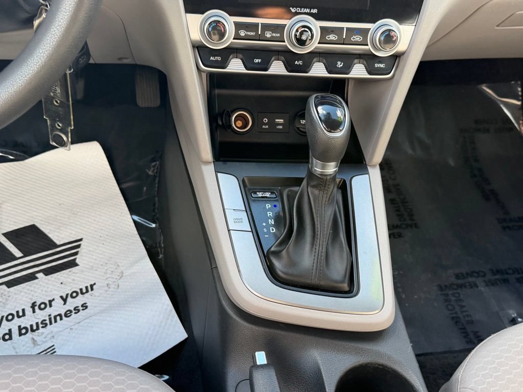 Used 2020 Hyundai Elantra SEL FWD image 20