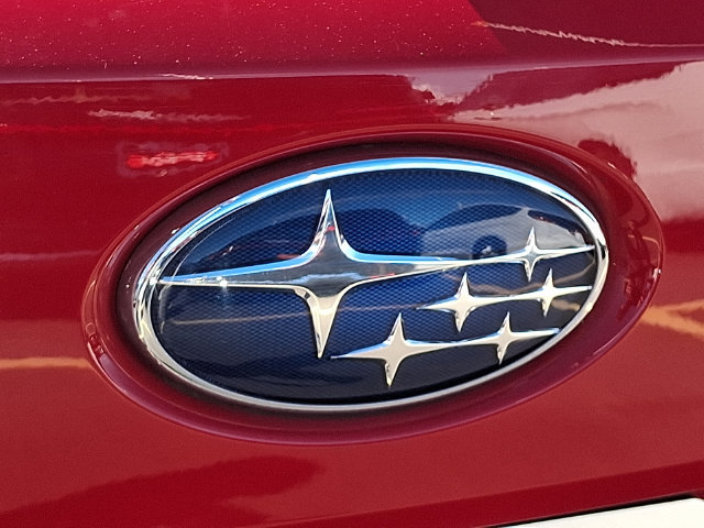 Used 2025 Subaru Crosstrek 2.5i Premium AWD/4WD image 30