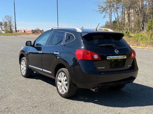 Used 2013 Nissan Rogue SL AWD/4WD image 6