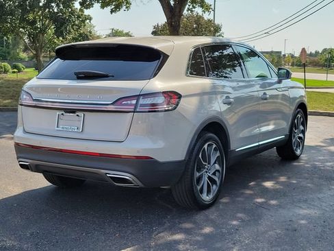 Used 2023 Lincoln Nautilus Reserve AWD/4WD image 4
