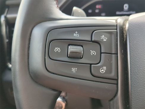 Used 2024 GMC Sierra 1500 AT4X image 26
