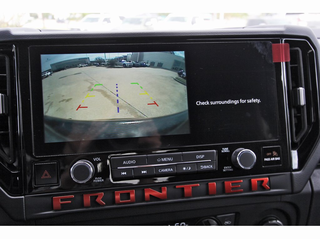 Used 2025 Nissan Frontier Pro-X RWD image 16
