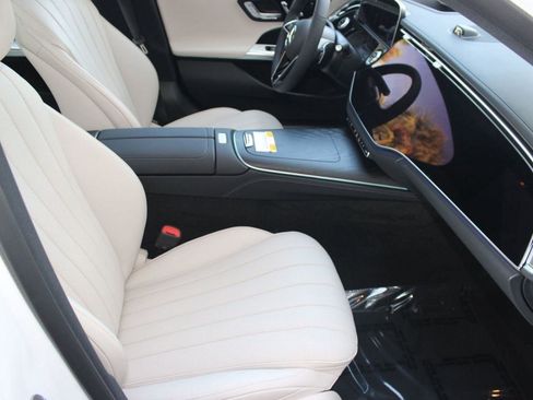 New 2026 Mercedes-Benz E 350 Sedan image 33