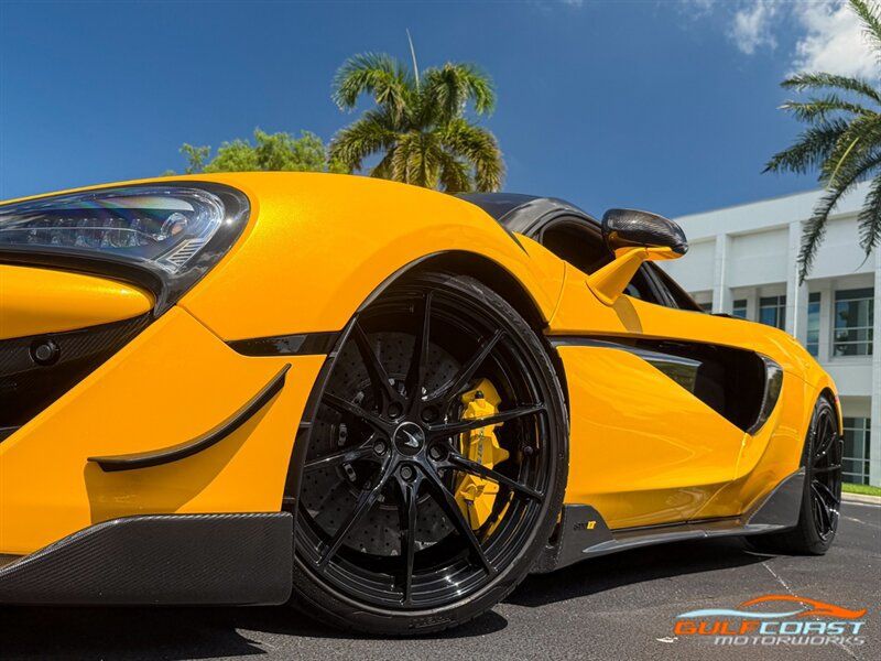 Used 2019 McLaren 600LT RWD image 13