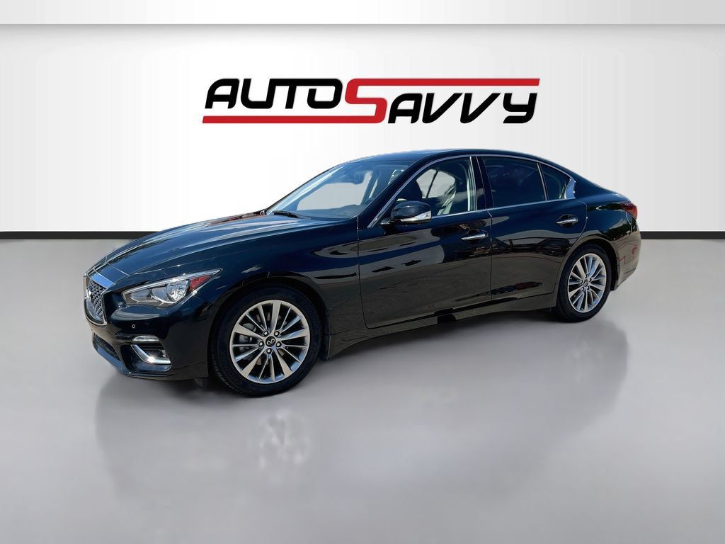Used 2023 INFINITI Q50 Luxe w/ Cargo Package RWD image 3