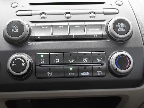 Used 2010 Honda Civic LX image 27