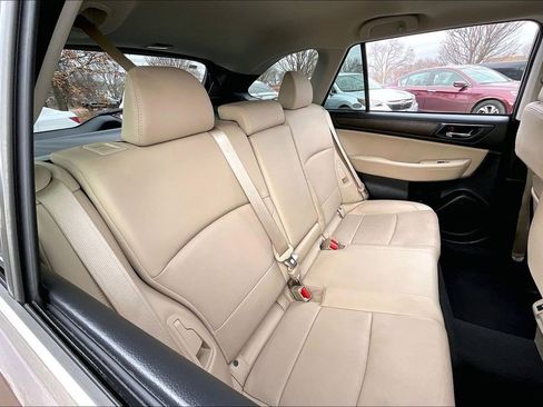 Used 2019 Subaru Outback 2.5i Limited w/ Popular Package #2 image 30