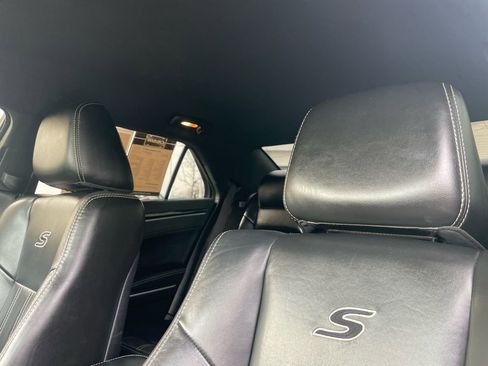 Used 2021 Chrysler 300 S image 20