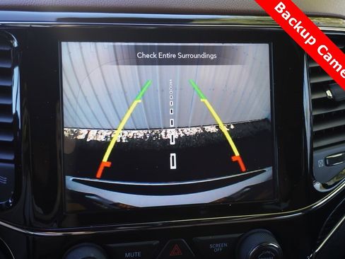 Used 2020 Jeep Grand Cherokee Summit image 27