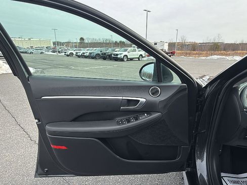 Certified 2022 Hyundai Sonata SEL w/ Convenience Package image 24