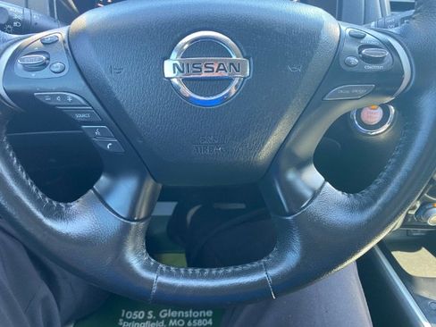 Used 2020 Nissan Pathfinder SV w/ Cargo Package image 18