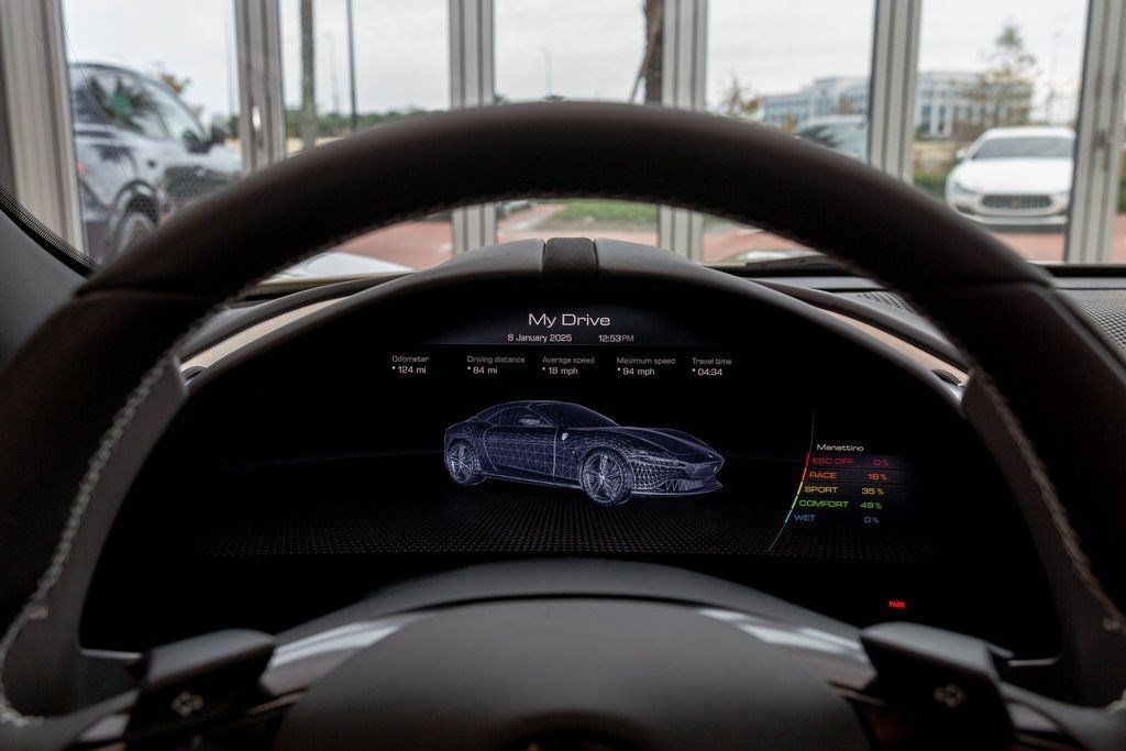 Used 2024 Ferrari Roma Spider RWD image 24