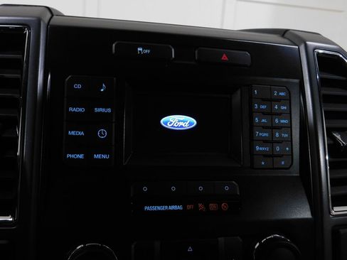 Used 2015 Ford F150 XLT image 55