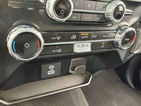 Used 2024 Ford F150 XLT w/ Tow/Haul Package image 27