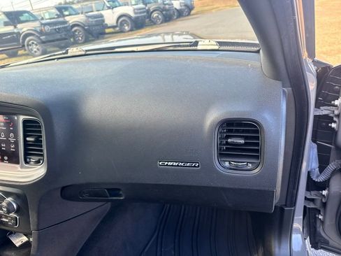 Used 2023 Dodge Charger R/T w/ Blacktop Package image 32