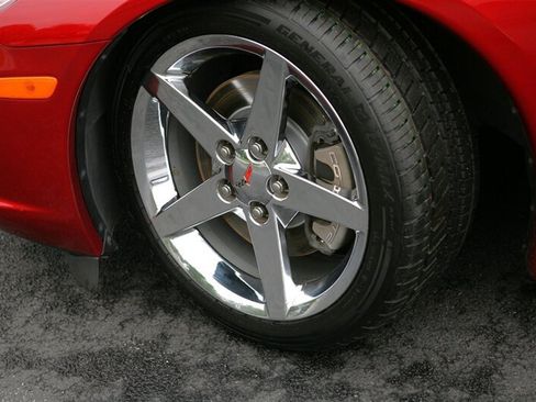 Used 2008 Chevrolet Corvette Convertible w/ Preferred Equipment Group RWD image 4