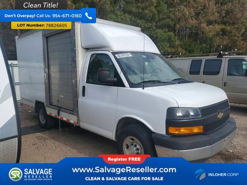 Used 2019 Chevrolet Express 3500 w/ Driver Convenience Package image 5