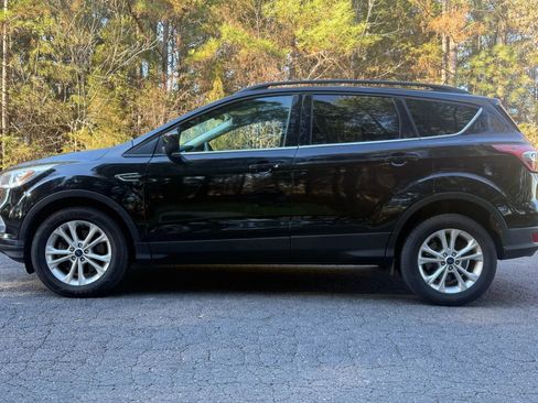 Used 2018 Ford Escape SEL image 8