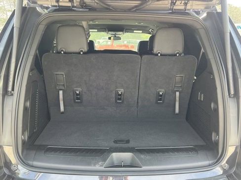 Used 2025 Chevrolet Tahoe LT image 19