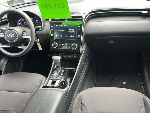 Used 2024 Hyundai Tucson SE FWD image 13