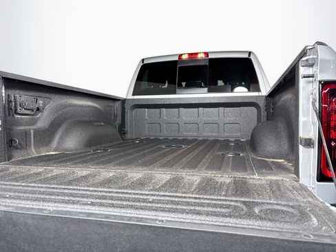 New 2026 RAM 2500 Tradesman AWD/4WD image 21