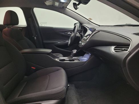 Used 2025 Chevrolet Malibu LT FWD image 21