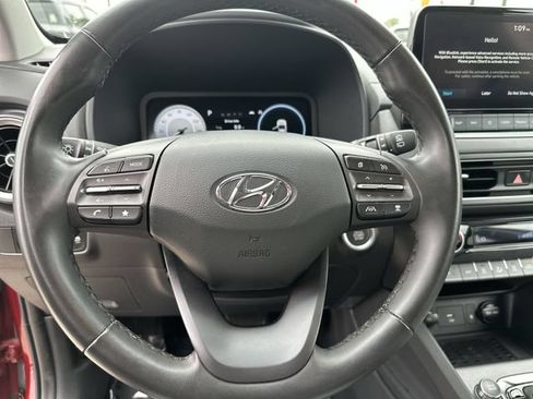 Used 2023 Hyundai Kona Limited AWD/4WD image 13