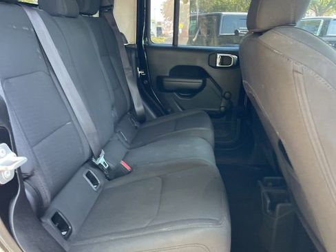 Used 2023 Jeep Gladiator Sport w/ Trailer Tow Package AWD/4WD image 26