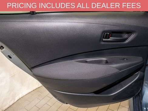 Used 2025 Toyota Corolla LE FWD image 9
