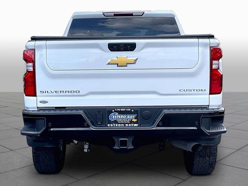 Used 2025 Chevrolet Silverado 2500 Custom w/ Custom Value Package AWD/4WD image 5