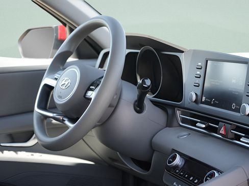 Certified 2023 Hyundai Elantra SEL FWD image 12