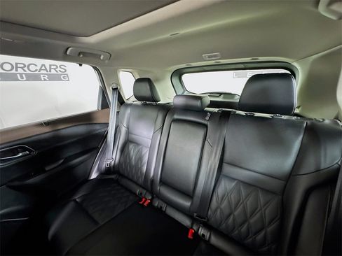 Used 2023 Nissan Rogue Platinum w/ Platinum Premium Package image 25