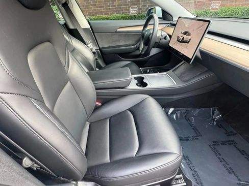 Used 2023 Tesla Model 3 Standard Range RWD image 11