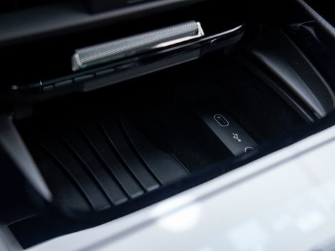 New 2026 Porsche Cayenne image 28