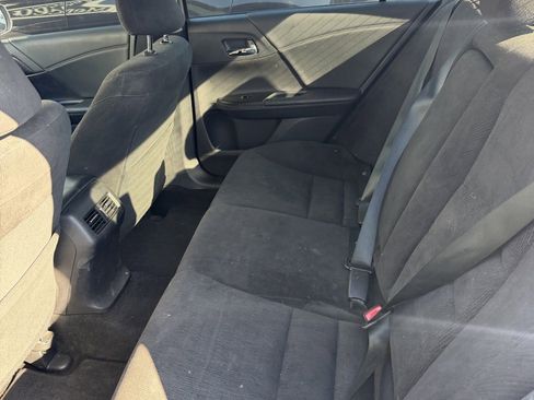 Used 2015 Honda Accord EX image 6