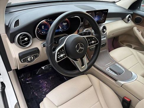 Used 2022 Mercedes-Benz GLC 300 4MATIC image 13