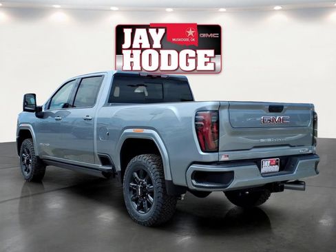 New 2026 GMC Sierra 2500 AT4 w/ AT4 Premium Plus Package AWD/4WD image 3