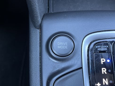 Used 2021 Hyundai Kona SEL w/ Cargo Package image 8