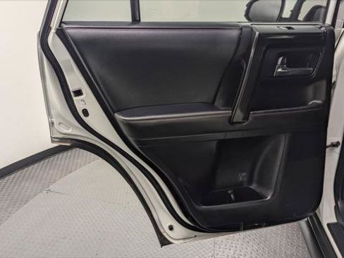 Used 2021 Toyota 4Runner Venture image 14