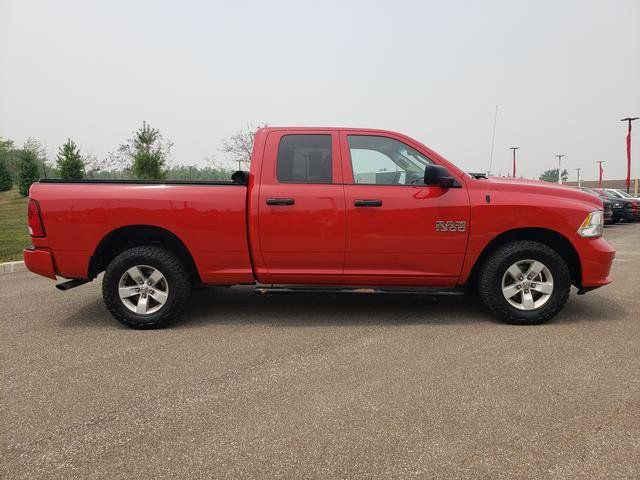 Used 2018 RAM 1500 Express AWD/4WD image 2