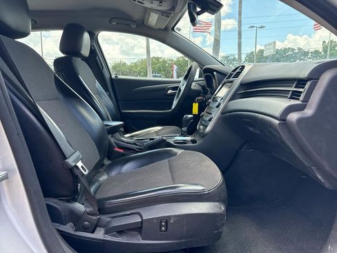 Used 2014 Chevrolet Malibu LT w/ Power Convenience Package FWD image 9
