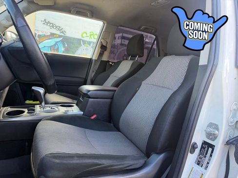 Used 2022 Toyota 4Runner SR5 RWD image 9