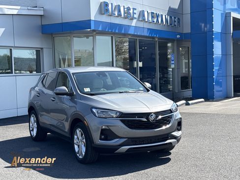Used 2023 Buick Encore GX Preferred w/ Cold Weather Comfort Package FWD image 1