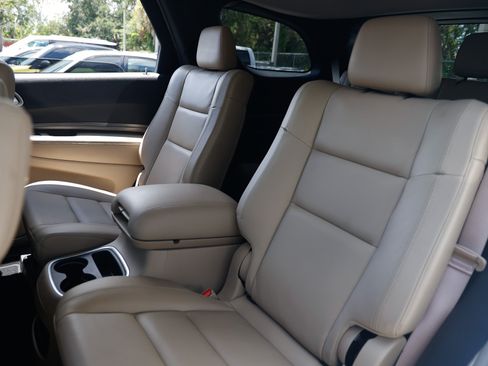 Used 2019 Dodge Durango Citadel w/ Technology Group RWD image 12