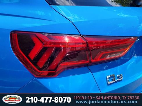 Used 2023 Audi Q3 2.0T Premium w/ Black Optic Sport Package AWD/4WD image 9