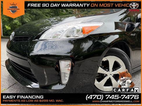 Used 2015 Toyota Prius Two FWD image 3