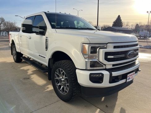 Certified 2022 Ford F350 Lariat w/ Lariat Ultimate Package image 4